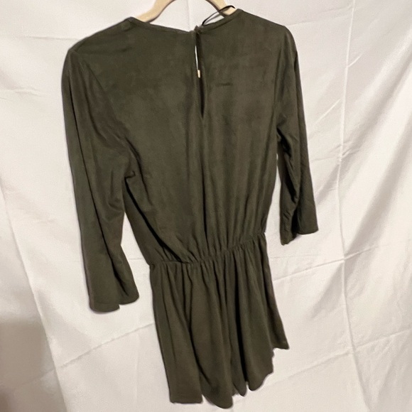 Sz  M PPLA  Peoples Project L.A cute Moss Green Romper - Picture 2 of 10
